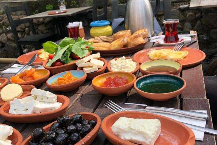 Cafe Resto Goksu Istanbul